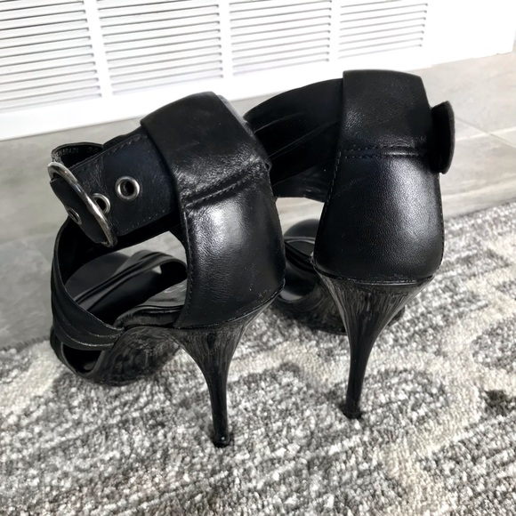 Aldo Strap Sandals - Picture 5 of 5
